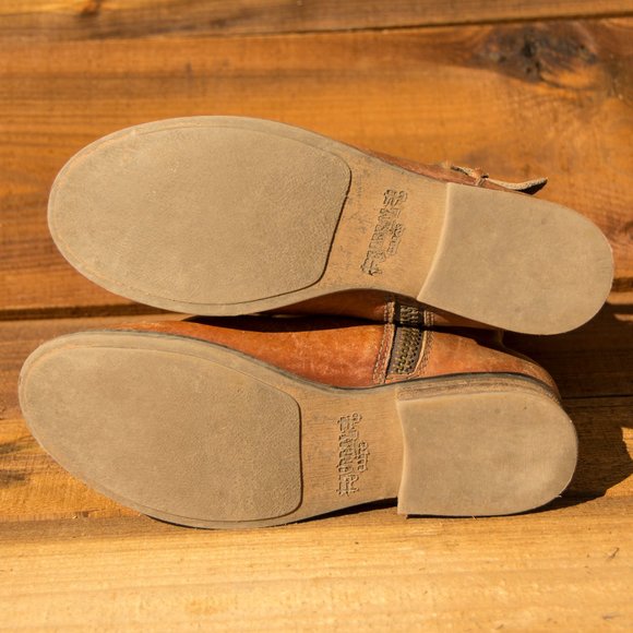 Distressed Cognac Straps and Zipper Boot by Corral 10 - Picture 6 of 9